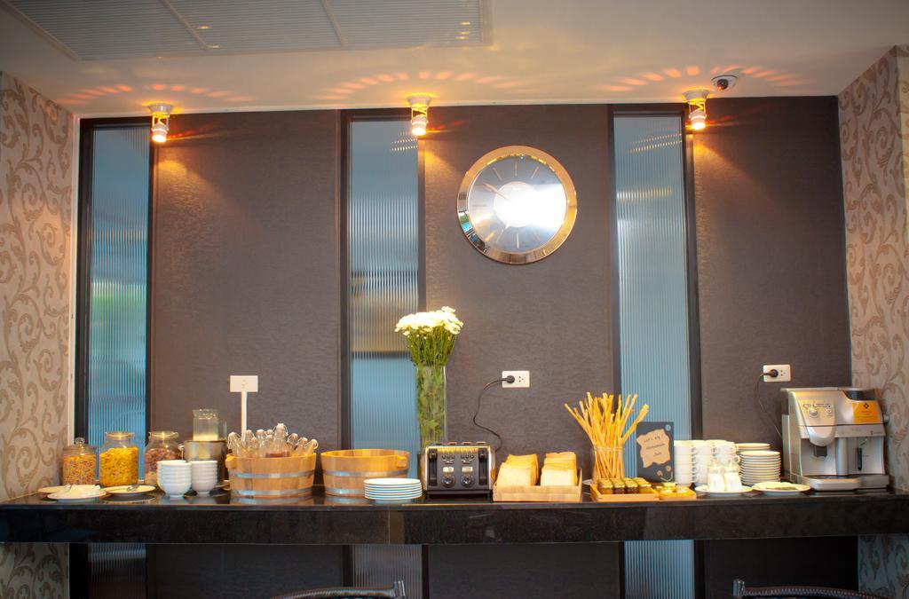 Lani Chiang Mai Hotel Dış mekan fotoğraf
